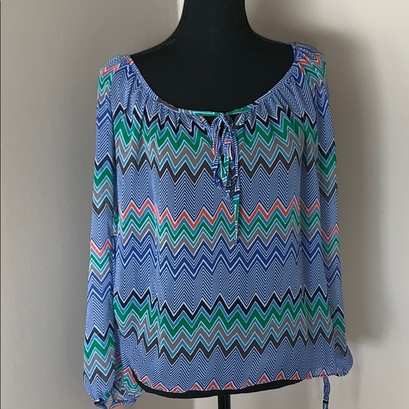 Soprano Zig Zag Print Blouse Size L - Picture 2 of 8